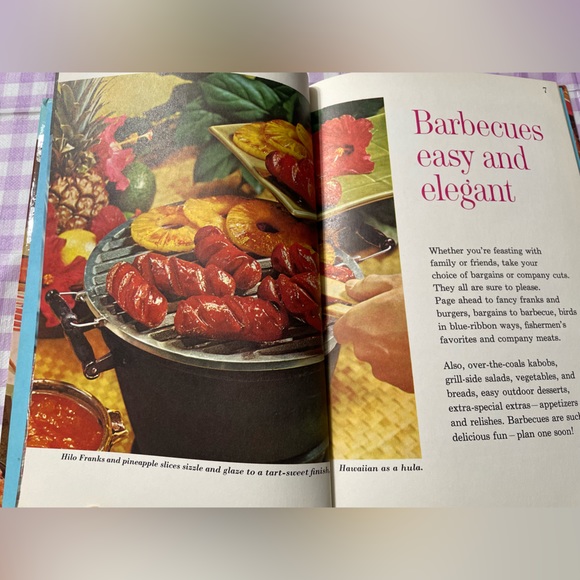 Vintage Better Homes & Gardens (Barbecues and Picnics)Cookbook Meredith 1963 - Picture 4 of 7